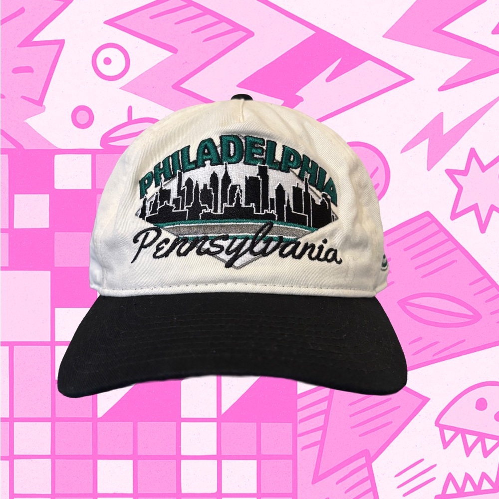 Philadelphia Skyline Men's Hat - Black and White